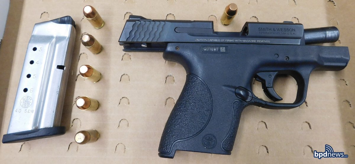 Youth Violence Strike Force Arrested Two Suspects and Recovered Two Loaded Firearms police.boston.gov/2025/07/24/you…