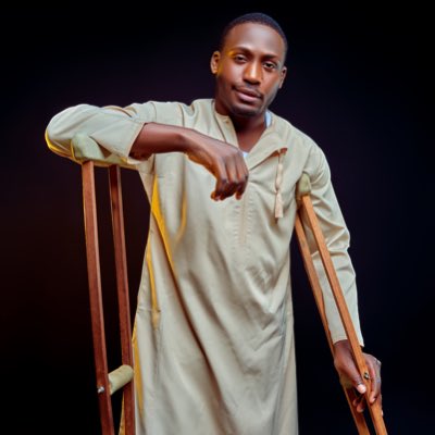 LengsoSimon's tweet photo. #NouvellePhotoDeProfil https://t.co/2jcewZfUli