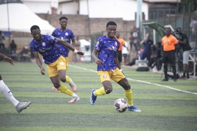 Kickgh's tweet image. Vision FC’s Edmond Asante nears Sturm Graz switch after impressive trial - Report
READ: kickgh.com/ghabroad/visio…
