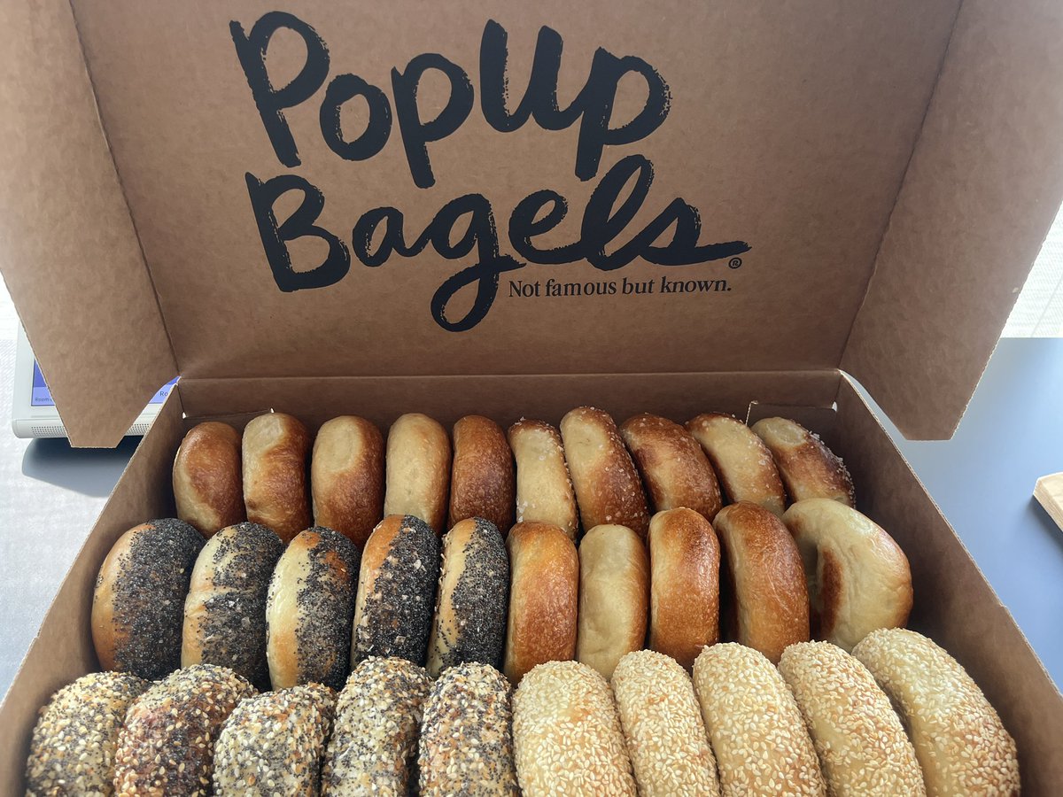 2010brianwilson's tweet image. Bagel box . Thx for your attention to this matter