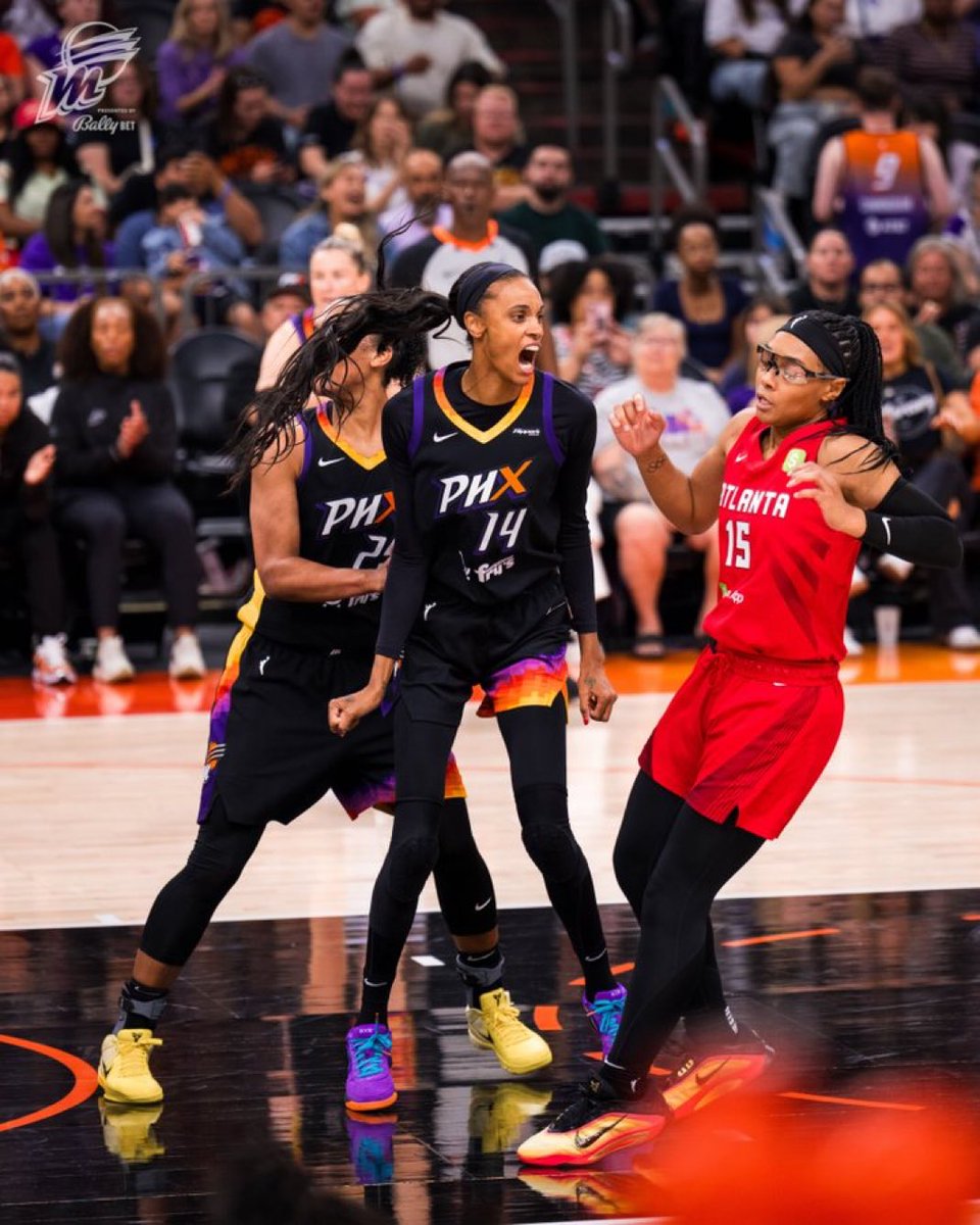 TheDribble_XLIV's tweet image. INJURY UPDATE***
Phoenix Mercury DeWanna Bonner appear’s back to playing like her old self with outstanding performances in recent games. Bonner had been sideline for first half of the year with a devastating lonely heart injury and lingering home sickness.