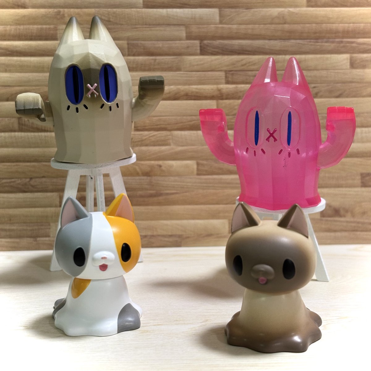 nao_creampuff's tweet image. 今日のガチャ活
秋葉原のヨドバシ〜oneupさんにガチャはしご✨
液体になりつつある猫とBEN THE SPOOKY CAT2のガチャとボックスガチャをお迎えしました☺️
どっちも欲しかったシャム柄出たー✨
間違いない可愛いさ!猫は正義!!
#液体になりつつある猫
#BENTHESPOOKYCAT
#ガチャ
#フィギュア
