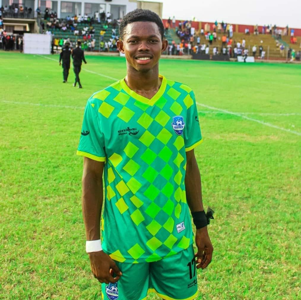 Kickgh's tweet image. Asante Kotoko in hot pursuit of former Nsoatreman winger Foster Apetorgbor
READ: kickgh.com/gpl/asante-kot… via @kickgh