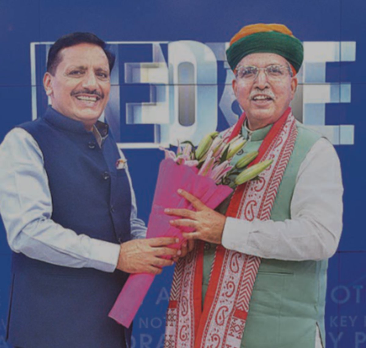kunwarraghav's tweet image. क्या उपराष्ट्रपति के लिए अब
@arjunrammeghwal के नाम पर भी मंथन चिंतन हो रहा है ?
@8PMnoCM