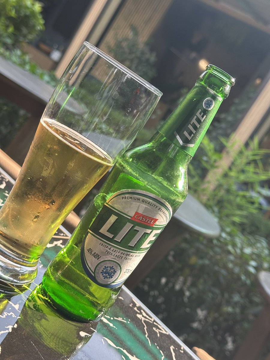 babiaannabell's tweet image. After voting swiiiii ka cold Castle lite to cool down🤗
#CastleLiteUG #SayMyName #UgandasBestTastingLite