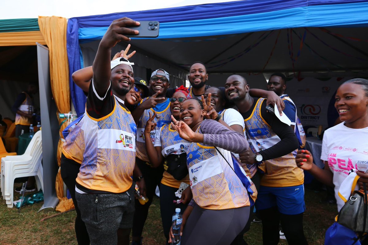 kanosug's tweet image. A little throwback to the Rotary Cancer Run last year, let’s all support the cause this year by getting yourself a kit at only Ugx 30,000.
To register; register.rotaryugandacancer.org
#CancerRunUg25