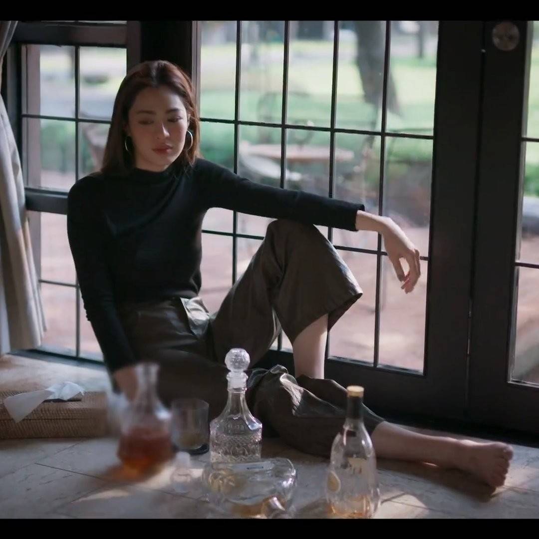 ดีแล้วค่ะที่ฟ้าลดากับแพรนรินทร์ไม่รู้จักกัน คือไม่มีใครสามารถเป็นสติสตังให้กันได้เลยตอนถูกทิ้ง