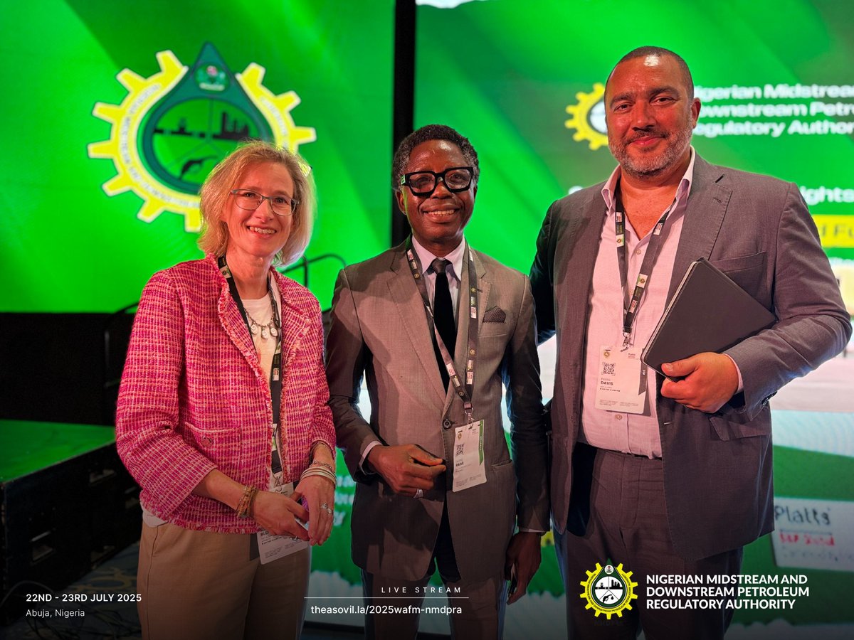 NigeriaGov's tweet image. President Tinubu’s Renewed Hope Agenda is grounded in a commitment to collective action and innovation to address the pressing issues facing our energy markets and the African continent at large.
At the WAFM Conference, the networking sessions embodied this spirit—bringing…