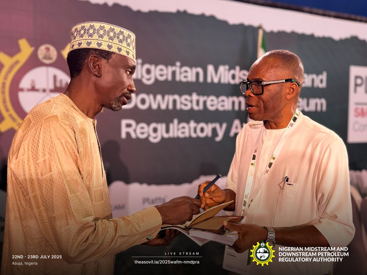 NigeriaGov's tweet image. Connections That Power Progress
From policy shapers to industry leaders, the networking sessions at #WAFM2025 were more than just conversations — they were catalysts for collaboration.
Relationships were built, ideas exchanged, and partnerships ignited to shape the future of…