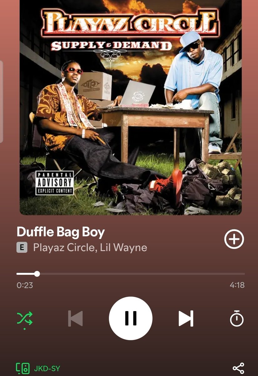 xoliswanyandeni's tweet image. My age mates would remember the BET awards when Ludacris came out for the remix performance during the Awards 😤😤😤 Sheesh