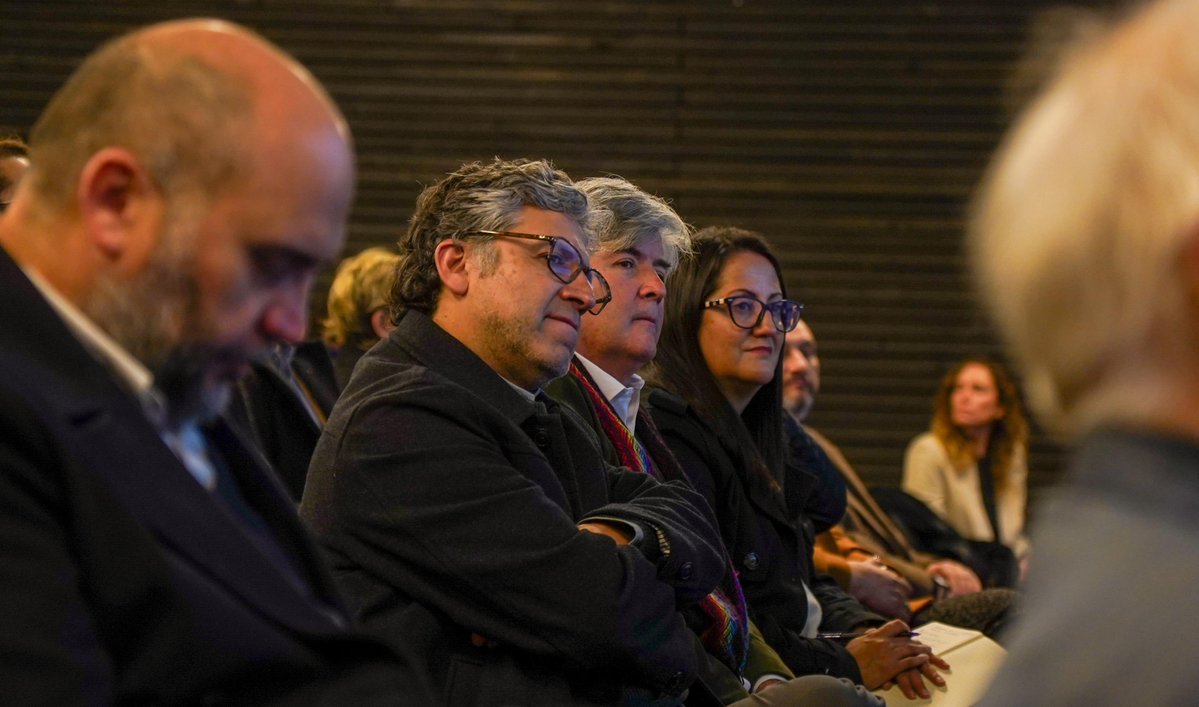 🤝 Directoras y directores ejecutivos de SLEP participan en el seminario internacional "Liderar para mejorar los aprendizajes en los territorios" una iniciativa colaborativa entre la #DEP, <a href="/educacionUDP/">Facultad de Educación UDP</a> y las fundaciones Angelini y Educacional Arauco 🌟