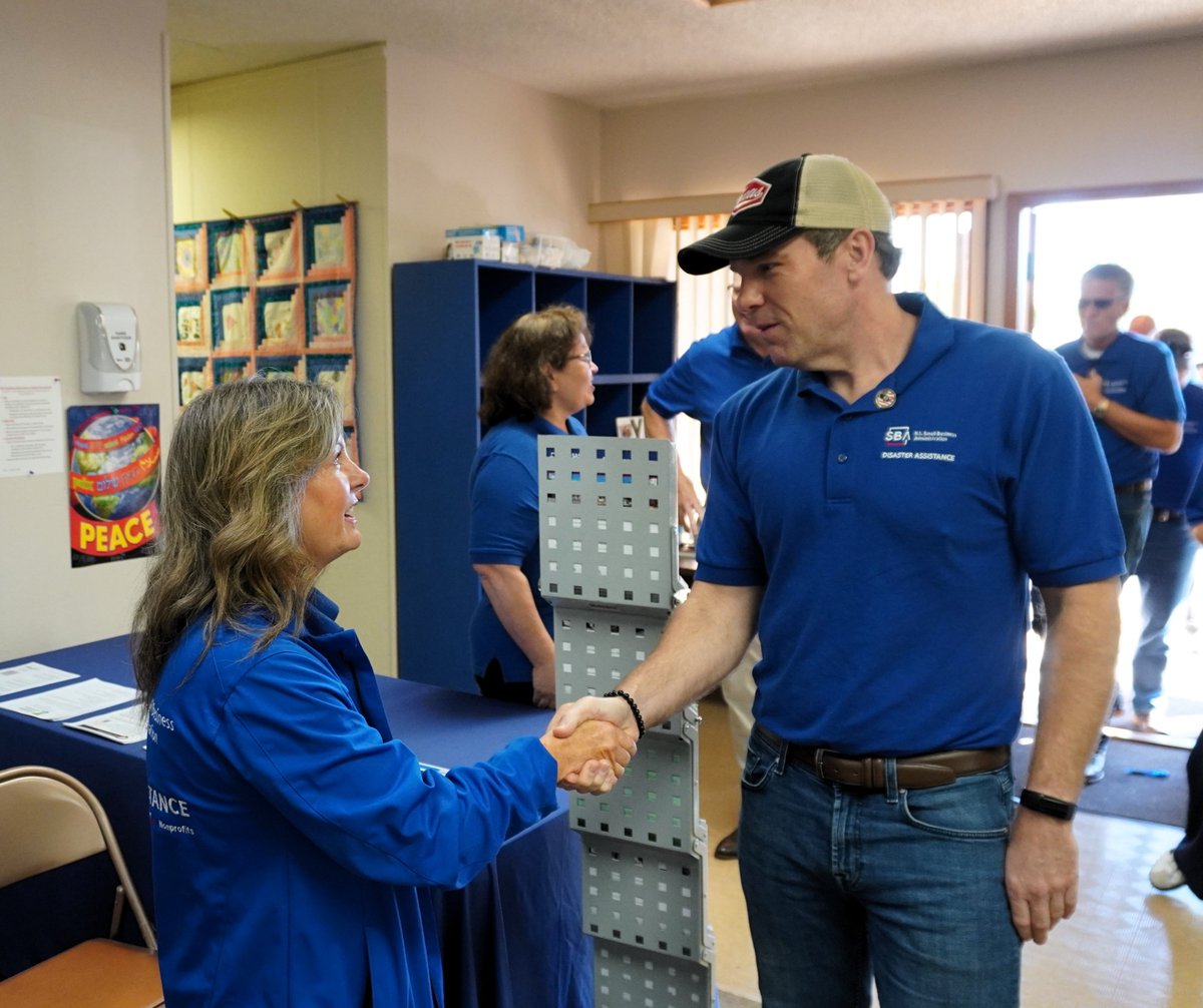 SBA_ODRR's tweet image. TODAY: @SBADeputy_Bill & @SBA_ODRR AA Stallings are in #Texas as #recovery efforts are underway in #HillCountry.
FIRST STOP 🛑 #Kerrville Presbyterian Church - where @SBAgov has established a Business Recovery Center to provide #disasterrelief to the community.🧵