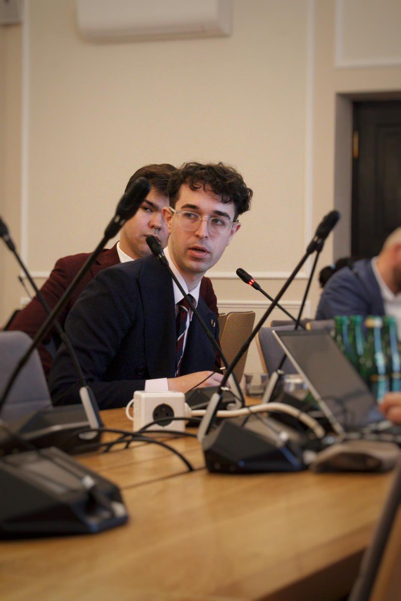 MNiSW_GOV__PL's tweet image. Ministerstwo aktywnie angażuje się w działania mające na celu przeciwdziałanie mobbingowi w środowisku akademickim - wypracowujemy odpowiednie standardy, procedury i wsparcie dla ofiar.
📍 Dziś w Sejmie wiceministra @KarolinaZioloP podczas posiedzenia Podkomisji stałej ds. nauki…