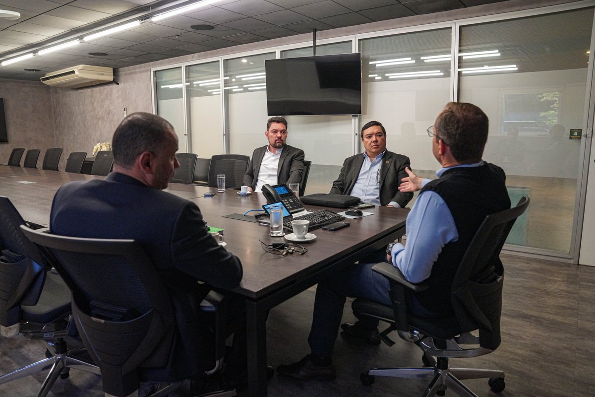 RicardoCappelli's tweet image. Importante reunião com ALANAC na @abdi_digital. Parcerias importantes a caminho. Trabalho, trabalho e trabalho. 🇧🇷🚀