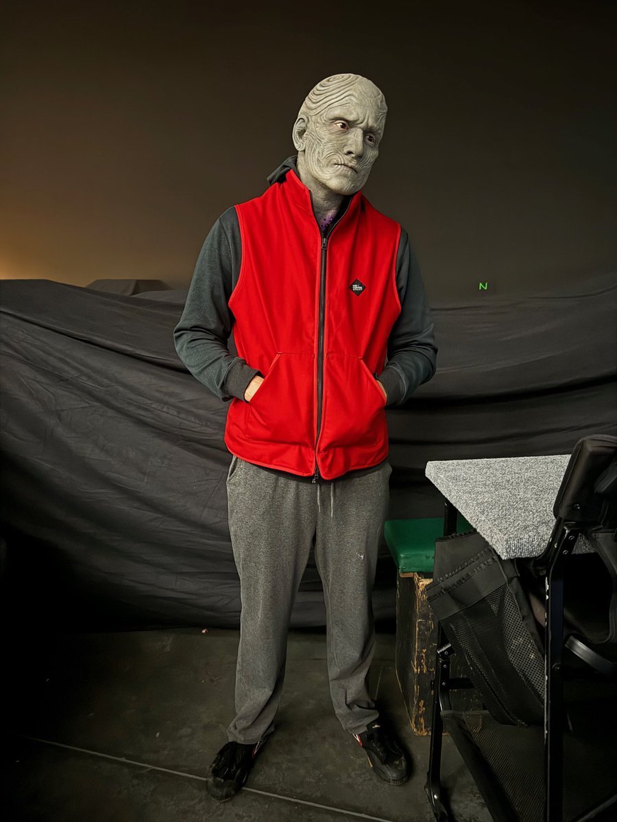 DCLegacy_'s tweet image. Anthony Carrigan sur le tournage de #Superman