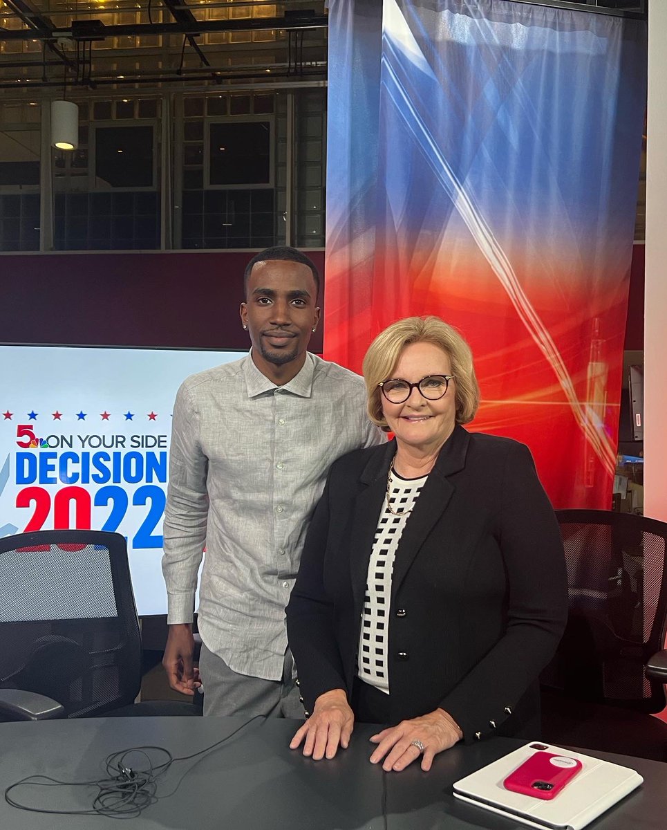 RayReedMO's tweet image. Happy birthday to @clairecmc a true daughter of Missouri, a fierce defender of working people, and a trailblazer who’s never been afraid to speak the truth.
Claire’s service always reminded me that politics at its best is about decency, courage, and a deep love for the people…