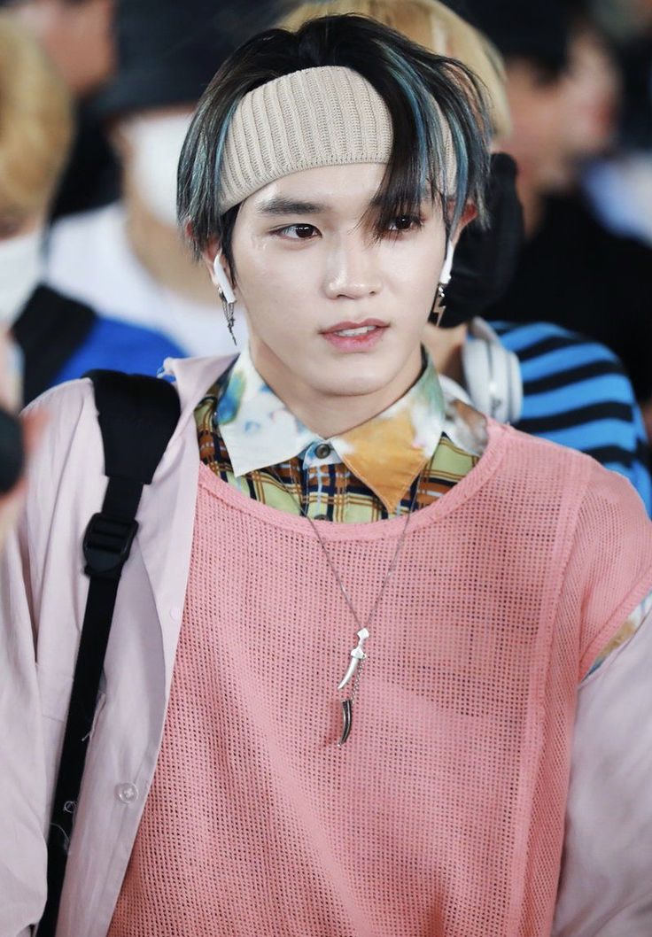 TeamLTY's tweet image. 142 days left until #TAEYONG returns from military service 🏃♀️🏃♂️