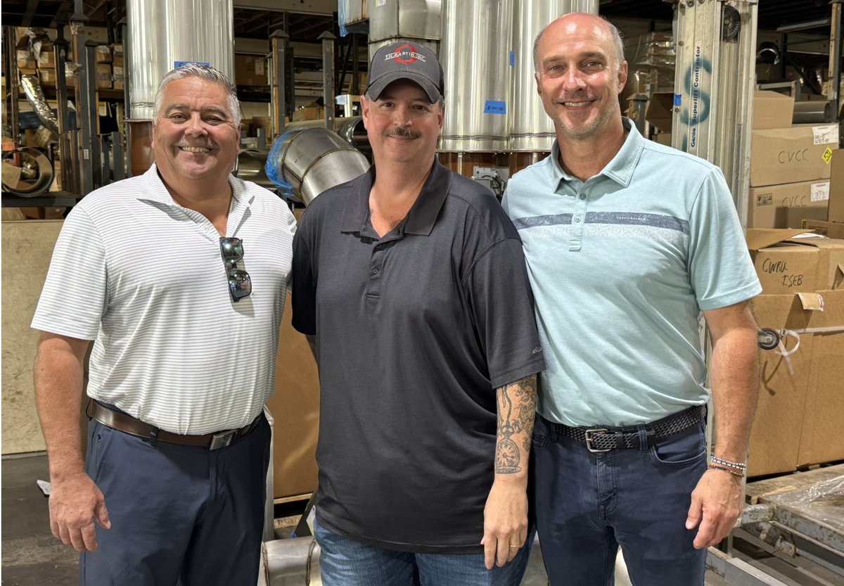 SMACNA's tweet image. SMACNA National President Tom Martin recently hosted SMART General President Michael Coleman at Cleveland-based contractor T.H. Martin. Martin and Coleman have worked together for years, ranging from Coleman serving as foreman at T.H. Martin, their collaboration on labor issues…