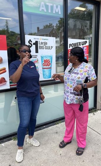 SafeDC's tweet image. It was a successful multiagency taskforce walk in Ward 8 yesterday along the South Capitol Street corridor. Thanks to our partners, including summer interns from @dcfireems, for their work engaging with residents and sharing information on District programs and services.