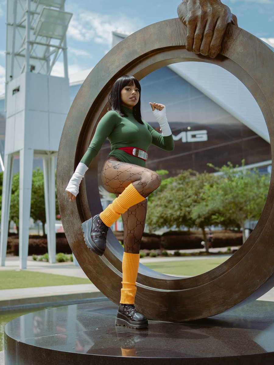 punkblackdotcom's tweet image. Rock Lee cosplay by @original_dax_queen 
📷 senpai.sb