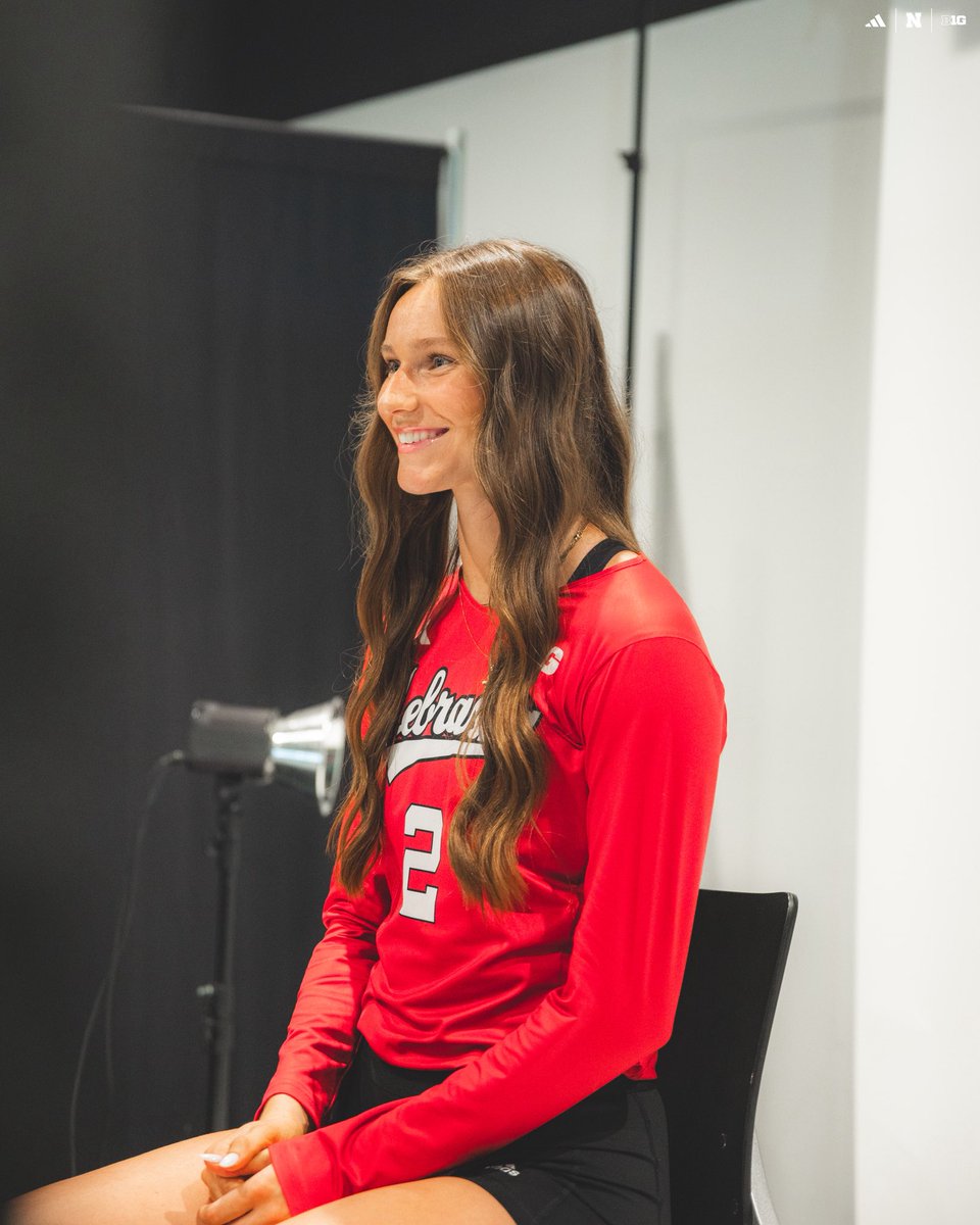 media day sneak peeks pt. 1 ☝️🤭📸