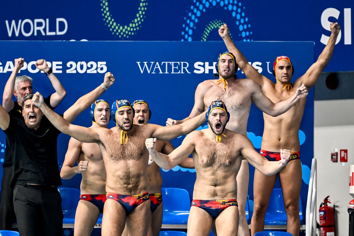 ¡¡𝑪𝑨𝑴𝑷𝑬𝑶𝑵𝑬𝑺 𝑫𝑬𝑳 𝑴𝑼𝑵𝑫𝑶!!

🥇 La selección española masculina de waterpolo conquista el oro al vencer a Hungría en la final del Mundial.

Gritaron. Pelearon. Creyeron. ORGULLO.