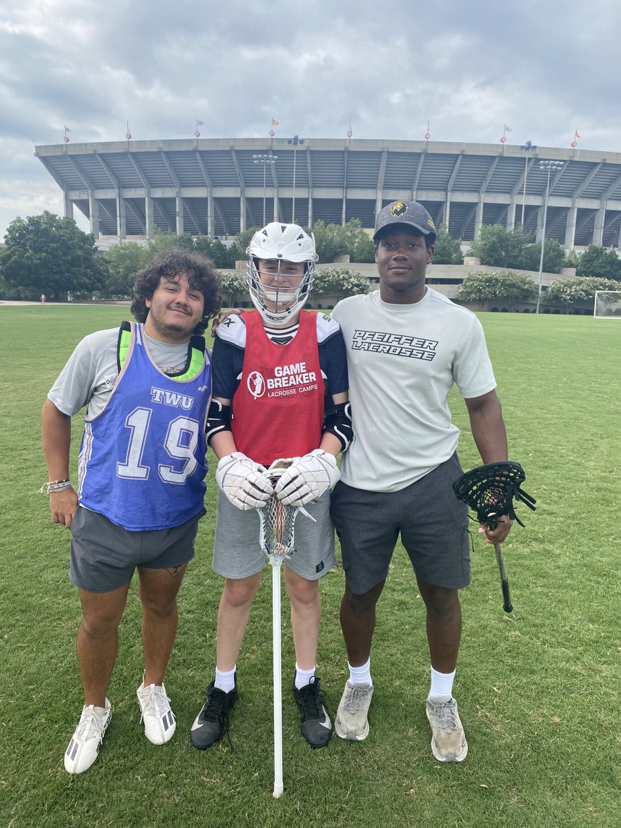 ‘23 ⁦<a href="/TWULacrosse/">TWU Lacrosse</a>⁩ Midfielder AJ Carsto and ‘24 ⁦<a href="/Pfeiffer_MLax/">Pfeiffer Lacrosse</a>⁩ Defensemen Jeremiah Fletcher coaching up ‘29 Midfielder Boston Yancy at Clemson ⁦<a href="/GameBreakerLax/">GameBreaker Lacrosse Camps</a>⁩ this week.