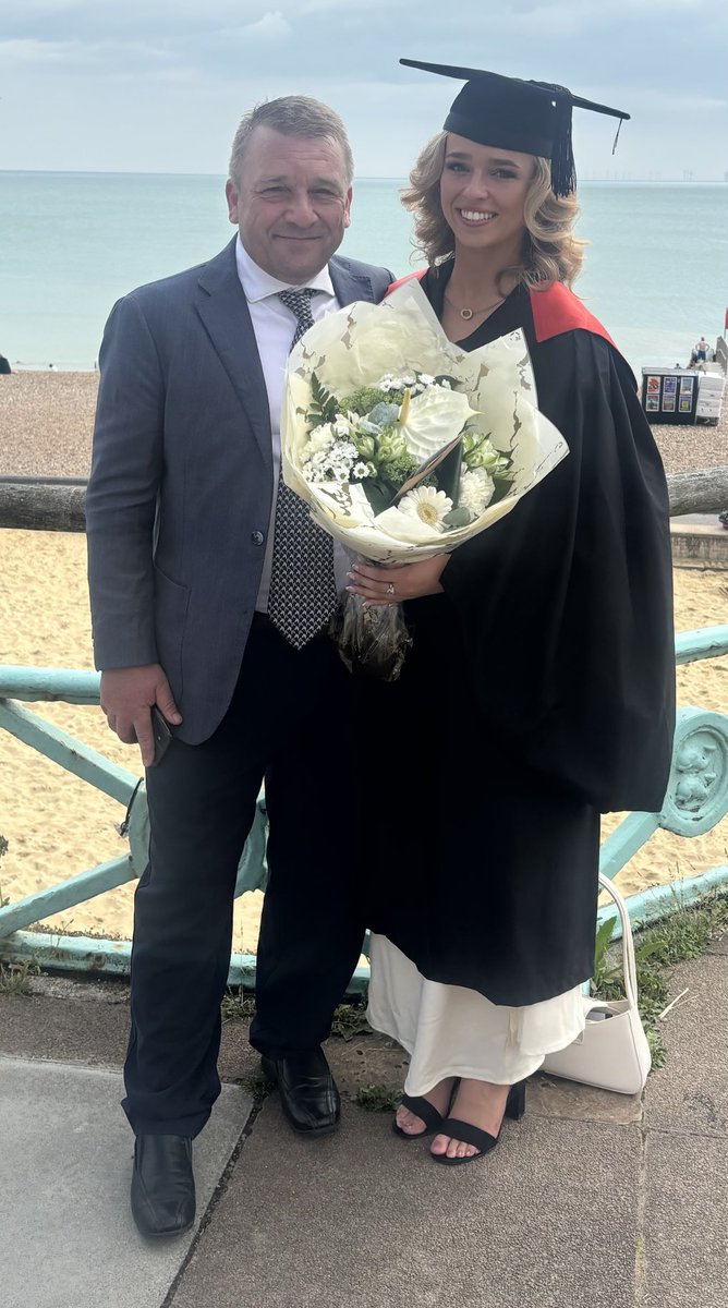 seb sanders tweet media