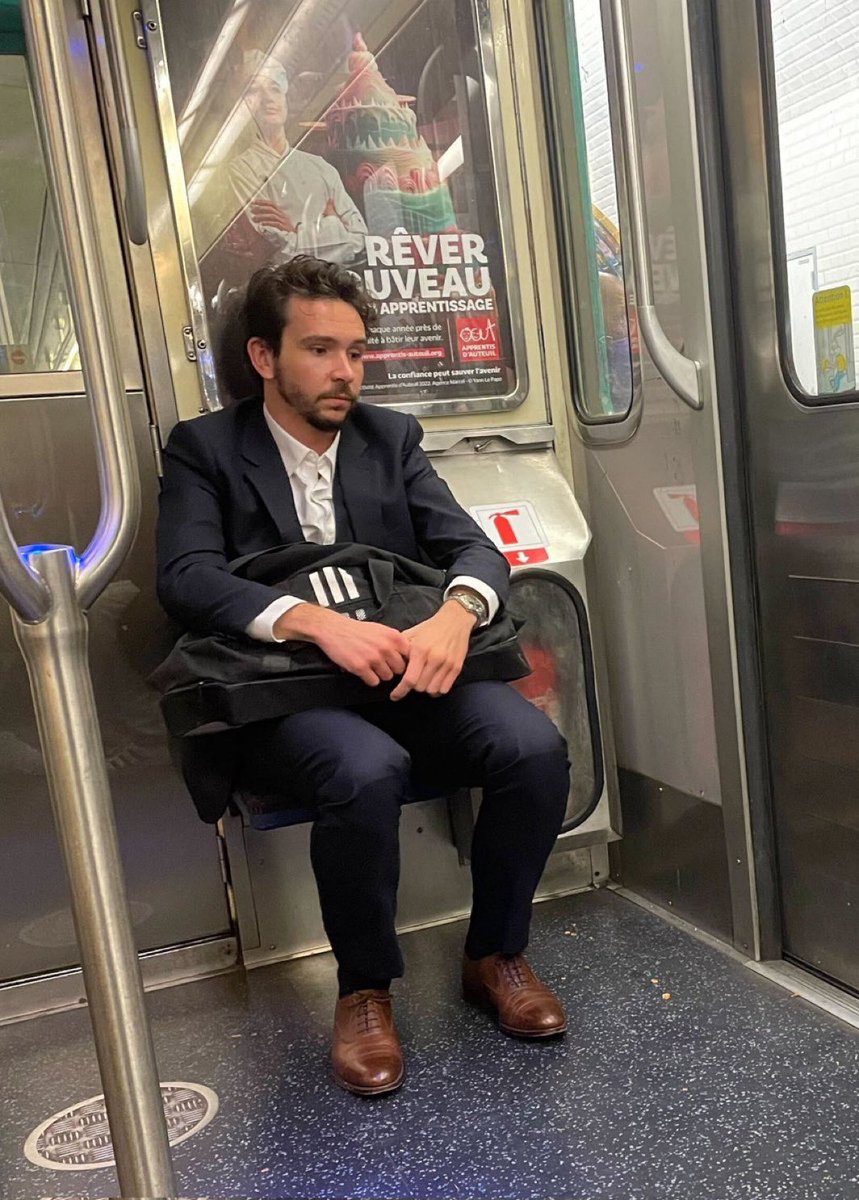 Pas de match du PSG 
Pas de transfert 
Pas de rumeur 
Rien