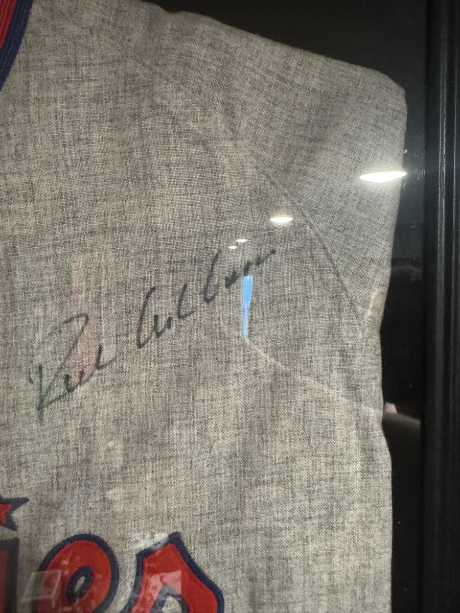 CardsStory's tweet image. Richie Ashburn signed Mitchell and Ness vintage Phillies jersey with JSA LOA
Asking $475 shipped (frame not included)