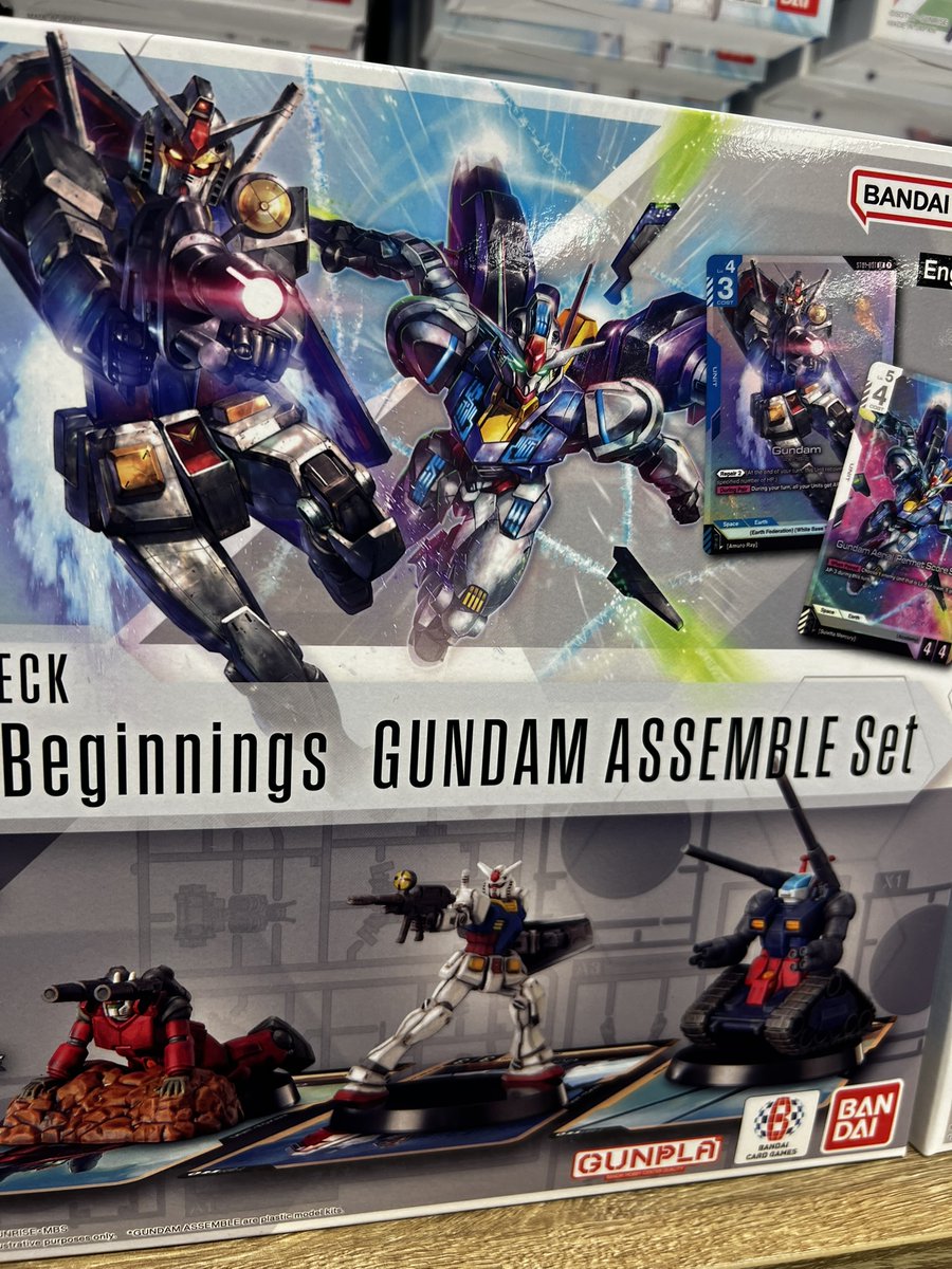 MetropolisCnter's tweet image. 😱 ¿Habéis visto que pasada de productos que nos trae #Gundamtcg?
➡️ #TCG y #gunpla se fusionan en este productazo que va a marcar la diferencia en el modo de juego de cartas coleccionables.
📱Encuéntralos buscando por #gundam aquí: metropolis-center.com