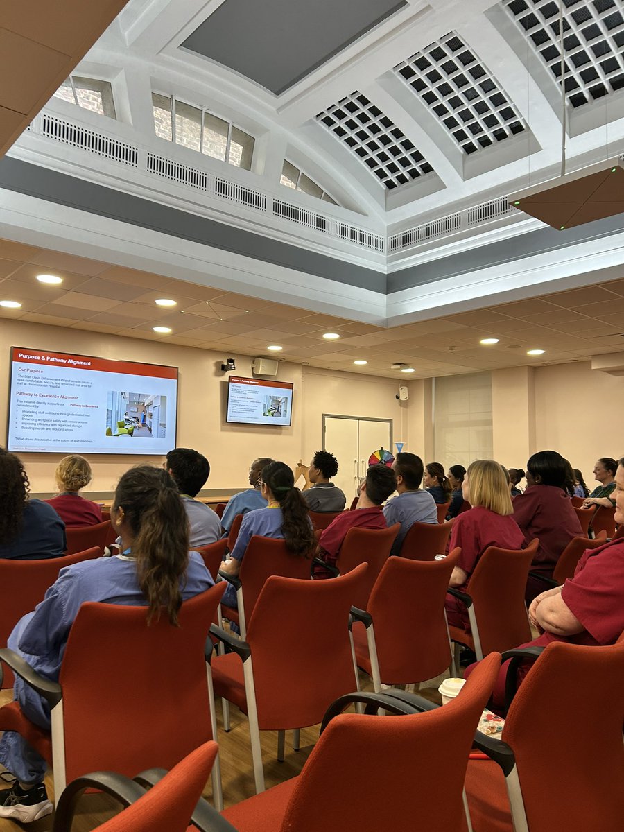 SigsworthJanice's tweet image. What an incredible leadership council today at Hammersmith Hospital @ImperialNHS @ImperialPeople @NursesMidwives @CathyHughes0803 @smurphy_nurse @MLU_PTE -