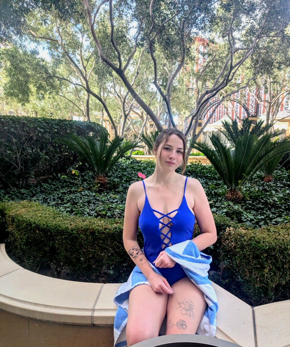 slvtghost's tweet photo. In my natural element. 💙 https://t.co/I3IxNXkHpo