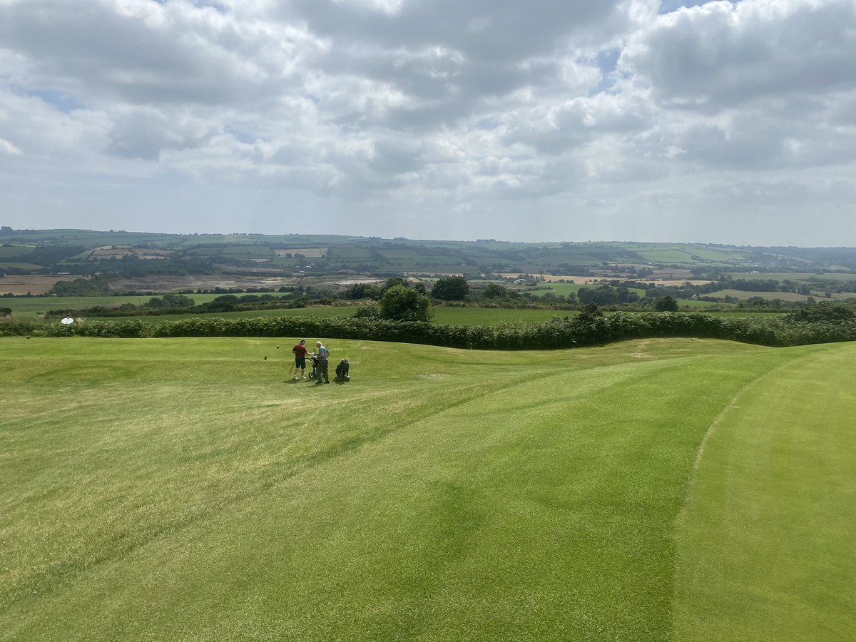 FiFinnymac's tweet image. Lovely views today in @SeandunGAA Golf Classic @LeeValleyGolf course in top class condition.
Golf wasn’t bad either great to support Seandun in this there Centenary Year.