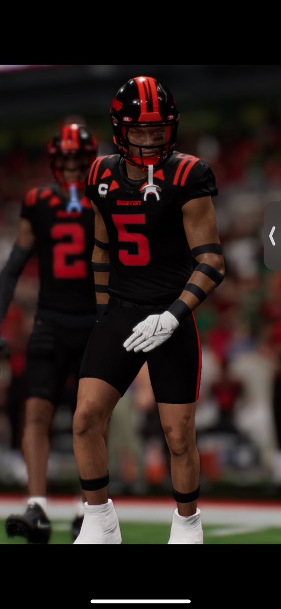 CatholicPacman's tweet image. 🤔 starting to suspect CFB is kept as ugly as it is because they can’t outshine Madden.
It’s already bad enough CFB offers above-knee pants. You see how ugly Madden looks with those still missing (because “NFL rules” they say).
Now imagine CFB gives us everything we want and…