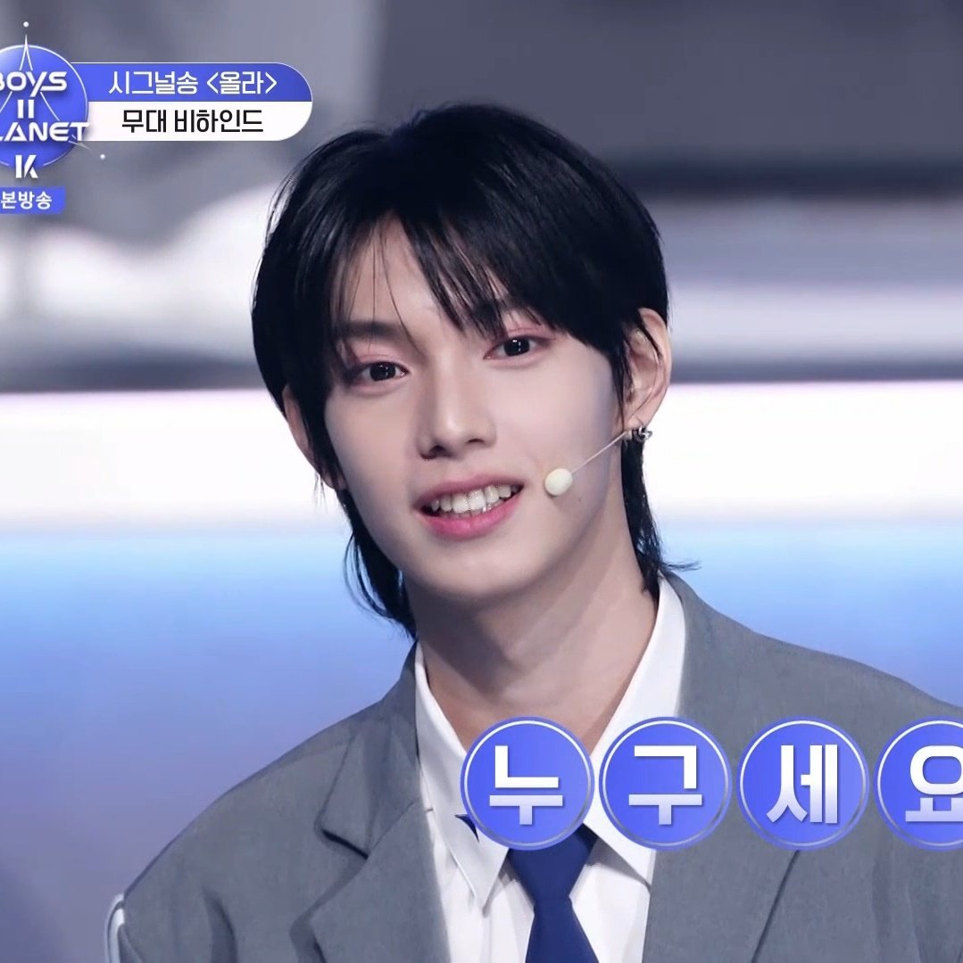 최립우 얼굴.....