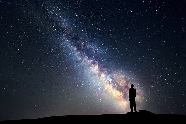 padrehayen's tweet image. Meditar sobre Dios
#Meditación #Dios #Oración
Entrar en la presencia de requiere preparación espiritual. El pueblo de Israel llegó al Monte Sinaí donde Dios se manifestó con truenos, relámpagos y terremotos. Israel se preparó durante tres días para purificarse y encontrarse con…