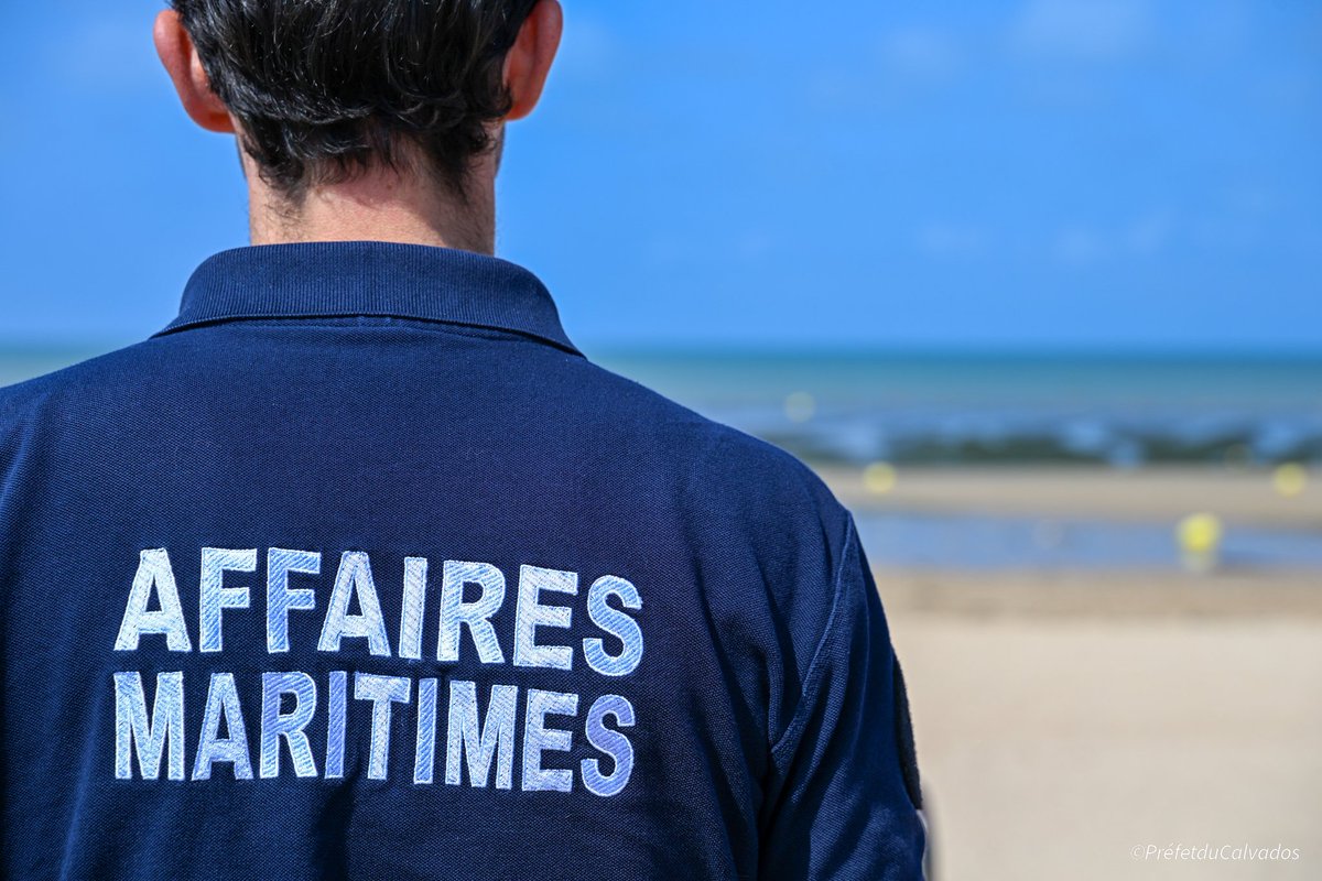 Prefet14's tweet image. À #Courseulles-sur-Mer, comme sur l’ensemble du littoral du #Calvados, les postes de secours sont pleinement mobilisés pour un été sous surveillance.
Aux côtés de la maire de la commune et du délégué SNSM pour le département, le directeur de cabinet du préfet a rencontré les…