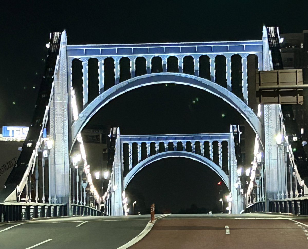 kamiya_chuo's tweet image. 今日も一日お疲れ様でした！

✳︎本日帰宅時の清洲橋の様子です。

#清洲橋 #夜景