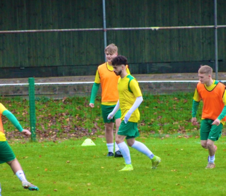 FreeAgentsFC's tweet image. Name: Mateo Istudora
Age: 23
Location: Slough (willing to travel or relocate)
Position: CM | CDM
Previous Clubs: CSJ Craiova (Romania), Eagles Football Academy, Brentford U19, Holmer Green
Level looking for: Step 3-5