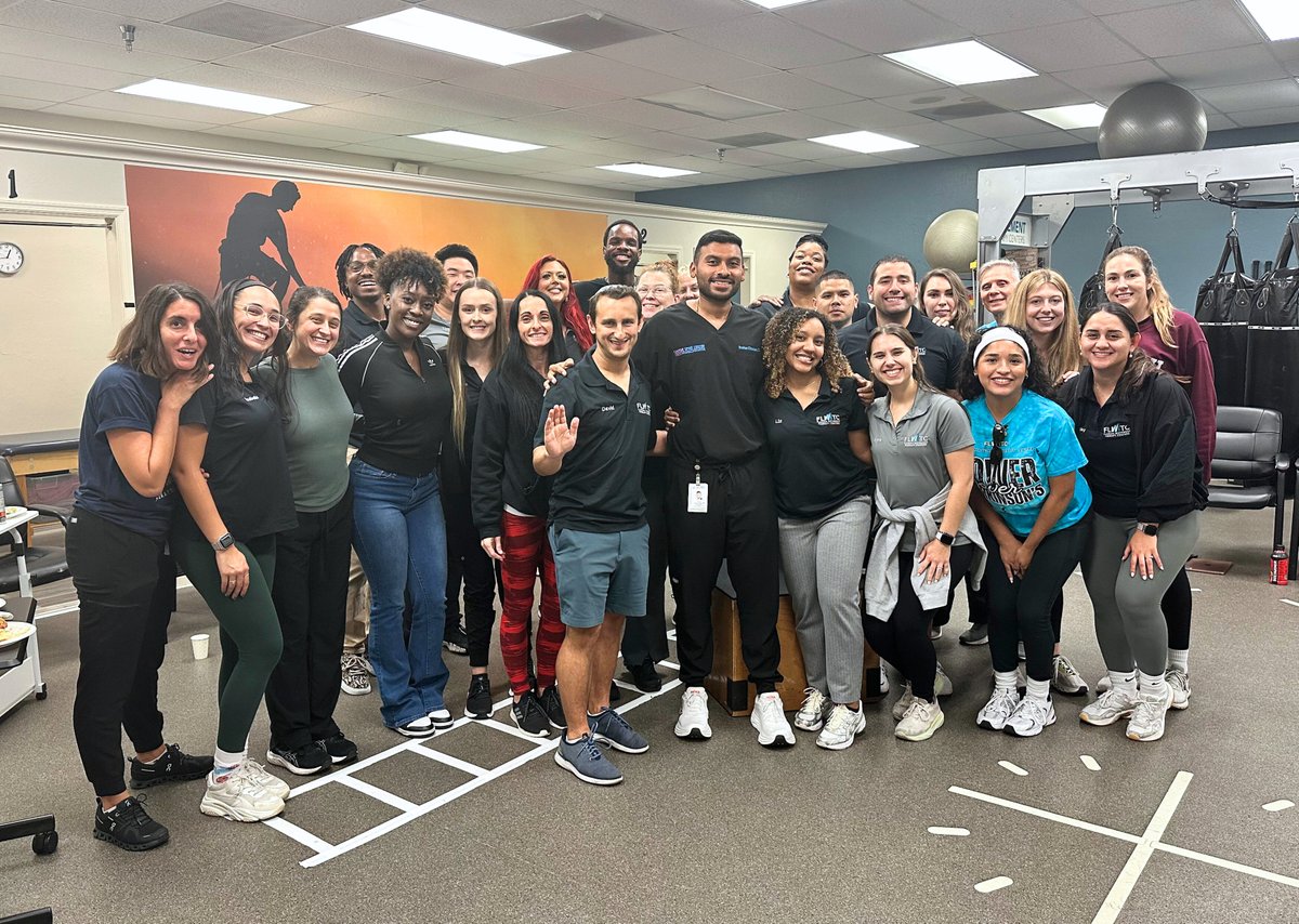 Dr. Chhatlani had the opportunity to speak with the dedicated teams from Florida Movement Therapy Centers’ Boynton Beach and Boca Raton locations.

Always a pleasure to connect and share ideas that support better care!

#CantorSpine #PatientsFirst #PainRelief #Collaboration
