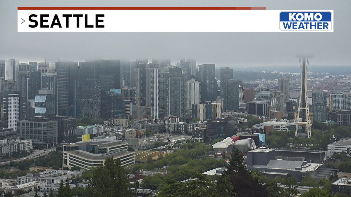 GWaldenWeather's tweet image. The cloudsfogmist hasn't built in everywhere. Blue skies between Everett and Arlington. Elsewhere, clouds slow to clear today, and may not over the coast! #WAWX