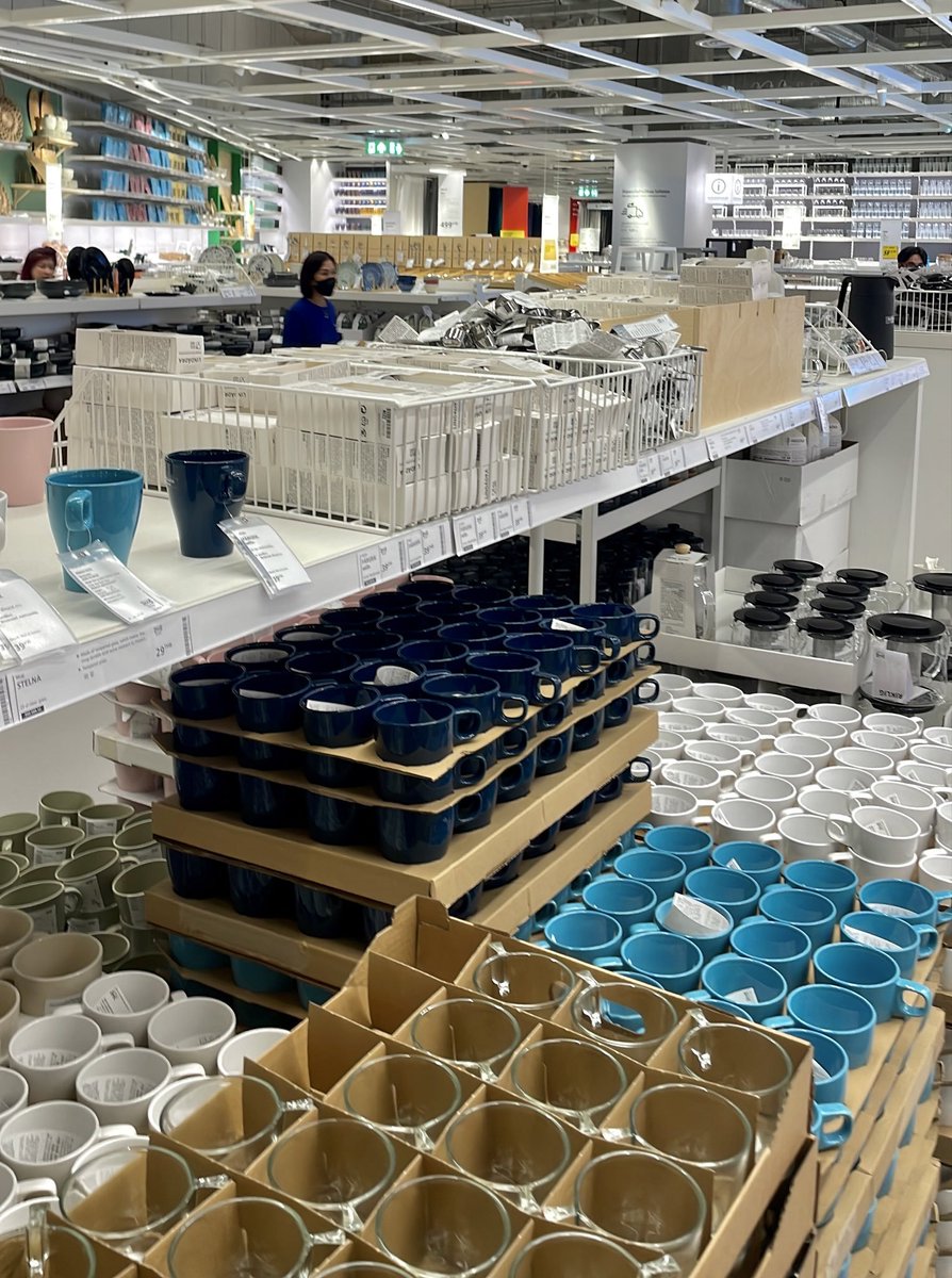 eftegarie's tweet image. I love going to IKEA alone. I chill on their couches and call my mom. Or play Celine Dion through my headphones. Maybe buy some random items and eat their ฿15 hot dog. That's just ~$0.50. God bless Thailand prices.