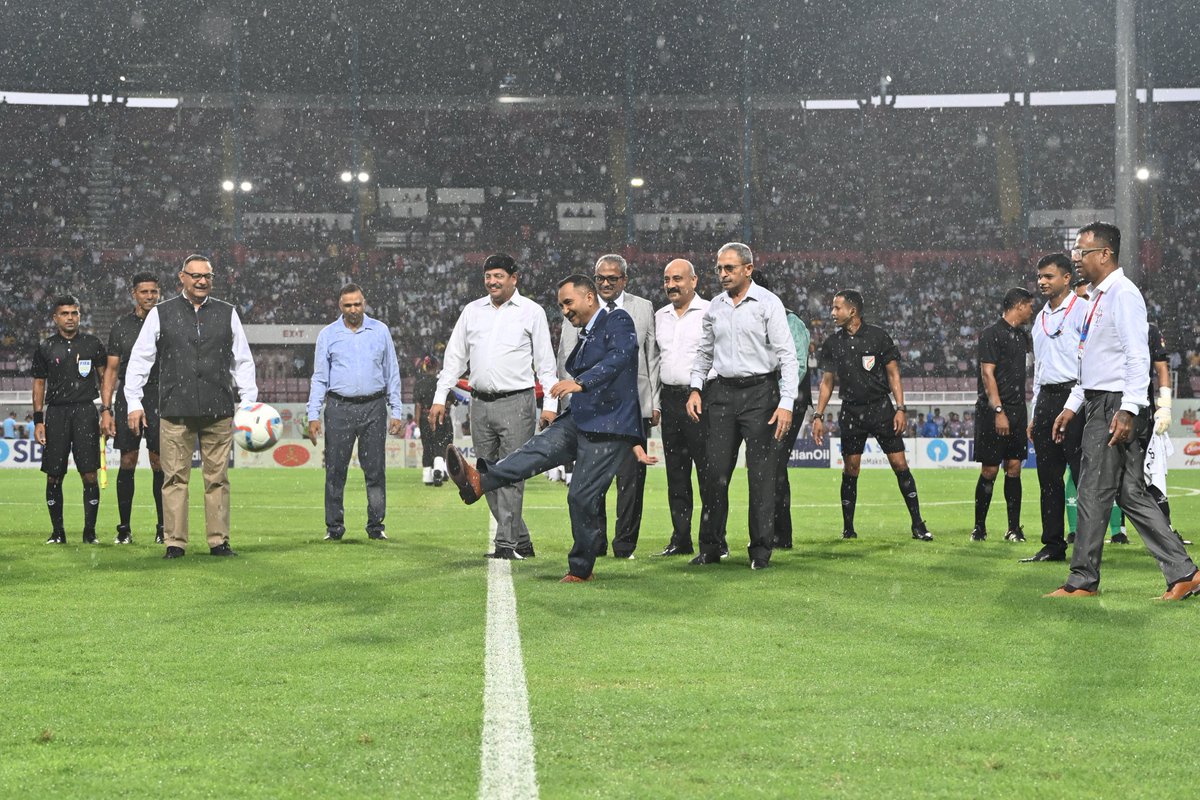 easterncomd's tweet image. An opening match of the Jamshedpur leg, 134th edition of the prestigious #IndianOilDurandCup between Jamshedpur FC and Tribhuvan Army FC, #Nepal (#TAFC) Team played at #JRD Tata Sports Complex Stadium, #Jamshedpur (The Steel City) today. Shri Sudivya Kumar, Hon’ble Minister of…