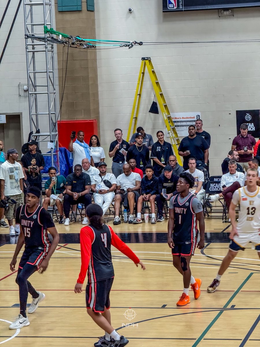 Top 10 Canadian DAWWWGS on AAU Circuit 🐶🇨🇦🏀 northpolehoops.com/2025/07/21/top…

<a href="/Tariq_NPH/">Tariq Sbiet 🏆🇨🇦🇺🇸🌎🏀</a> breaks down who caught his eye during Live period 👀 <a href="/Joe_NPH/">Joe Moussa</a>
