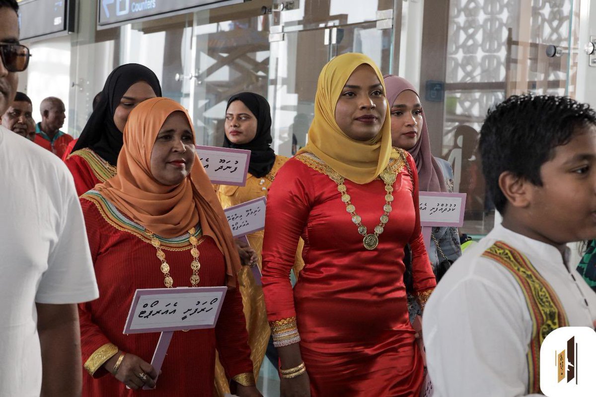 ވެލާނާ އިންޓަރނޭޝަނަލް އެއަރޕޯޓްގެ ޕެސެންޖާ އާ ޓަރމިނަލް ހުޅުވަން އެމް.އޭ.ސީ.އެލް ގެ ސްޓާފުން ވަމުންދާ ތައްޔާރީތަކުގެ އަގު ވަޒަން ކުރުމުގެ ގޮތުން، އާރް.އޭ.ސީ.އެލް ގެ ފަރާތުން އަރުވާ ފަރިވަޅެއް އެރުވުން

#racl #airports #aviationmv #macl #velananewterminal  #fyp #foryourpage