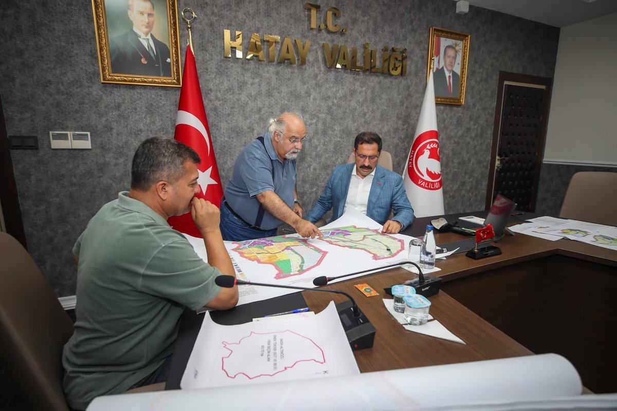 📌 Valimiz Mustafa MASATLI; YİKOB Müdürümüz Ekrem ÖZER, Şehir Planlayıcısı Cüneyt ERGİNKAYA, Hatay Damızlık Sığır Yetiştiriciliği Birliği Başkanı Lütfi DANAHALİLOĞLU makamında kabul etti.

📌 Kabulde; deprem sonrası ilimizin her yönüyle yeniden ihya, inşa ve imarı sürecinde