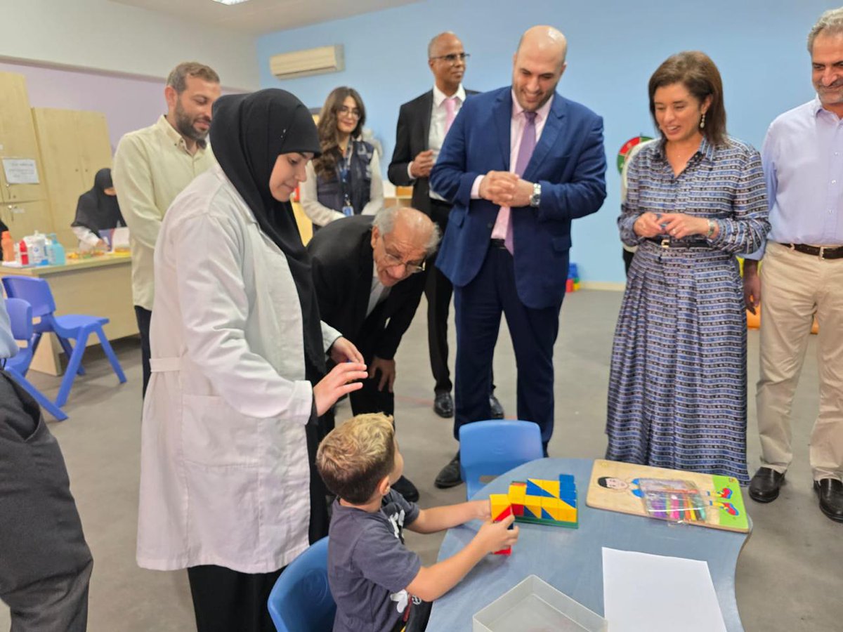 HananBalkhy's tweet image. This afternoon, I accompanied Minister of Public Health Dr Rakan Nassereddine on a visit to Dar al-Hawraa and Burj al-Barajaneh medical centers in Beirut’s southern suburbs—both damaged in the recent conflict.
Primary health care is a lifeline for underserved communities. It…