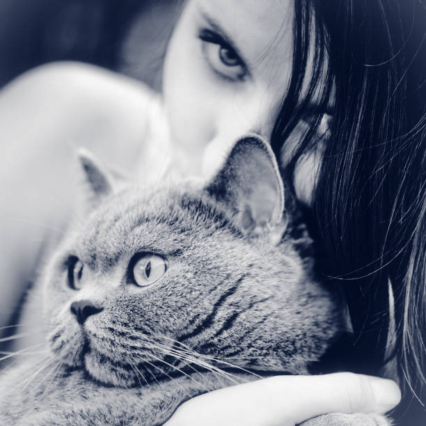 JuanAnt45206729's tweet image. A veces,
nos sentimos
muertos en vida y,
no hablo de zombies
youtu.be/6Ejga4kJUts?fe…
El gato de Schrödinger,
tras un tiempo,
estaba vivo y muerto al mismo
Cuando la vida se afea,
puedes sentarte y morir en vida o envenenarte de la vida misma
Con hielo y doble de azúcar