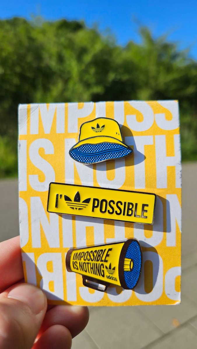 Mati_casual_PL's tweet image. Has anyone ever seen pins like these? Are they from some festival? 🤔
@adiFamily_ 
#adidas